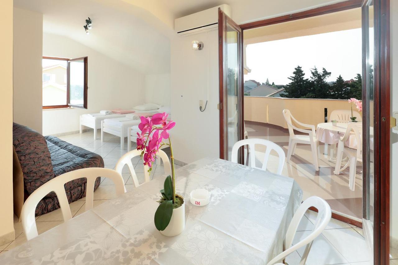 City Pool Apartments Novalja Zewnętrze zdjęcie