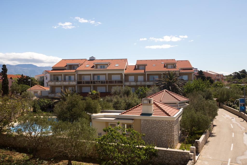 City Pool Apartments Novalja Zewnętrze zdjęcie