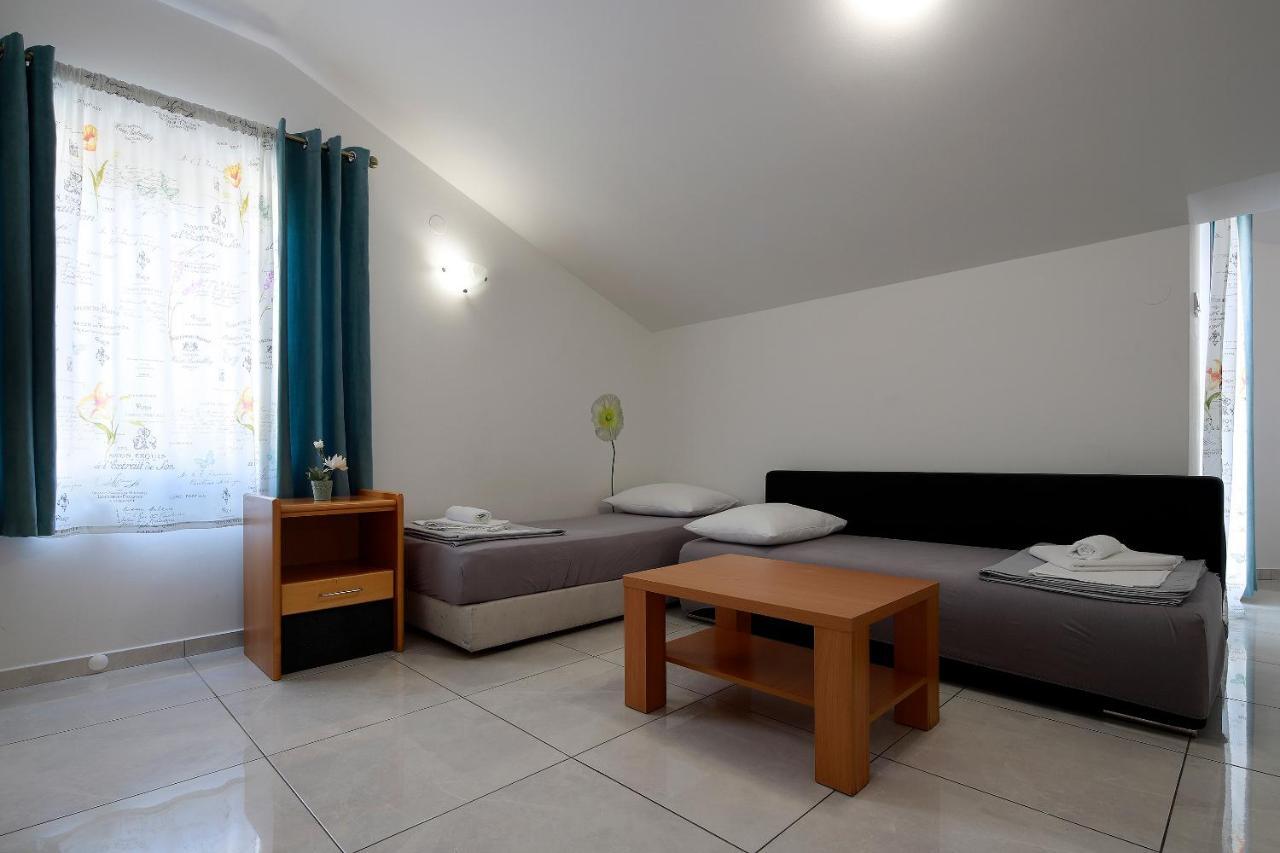 City Pool Apartments Novalja Zewnętrze zdjęcie