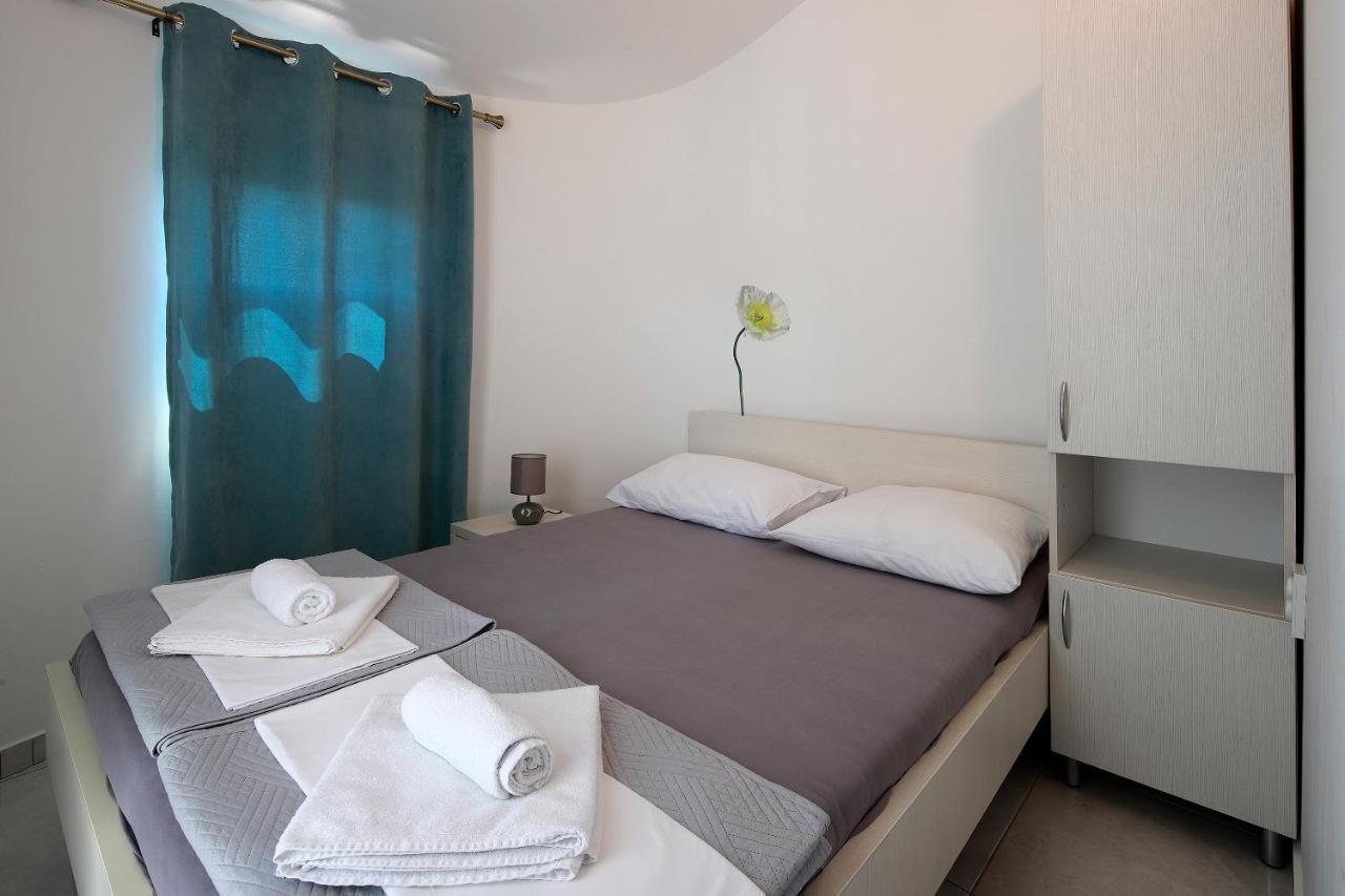 City Pool Apartments Novalja Zewnętrze zdjęcie