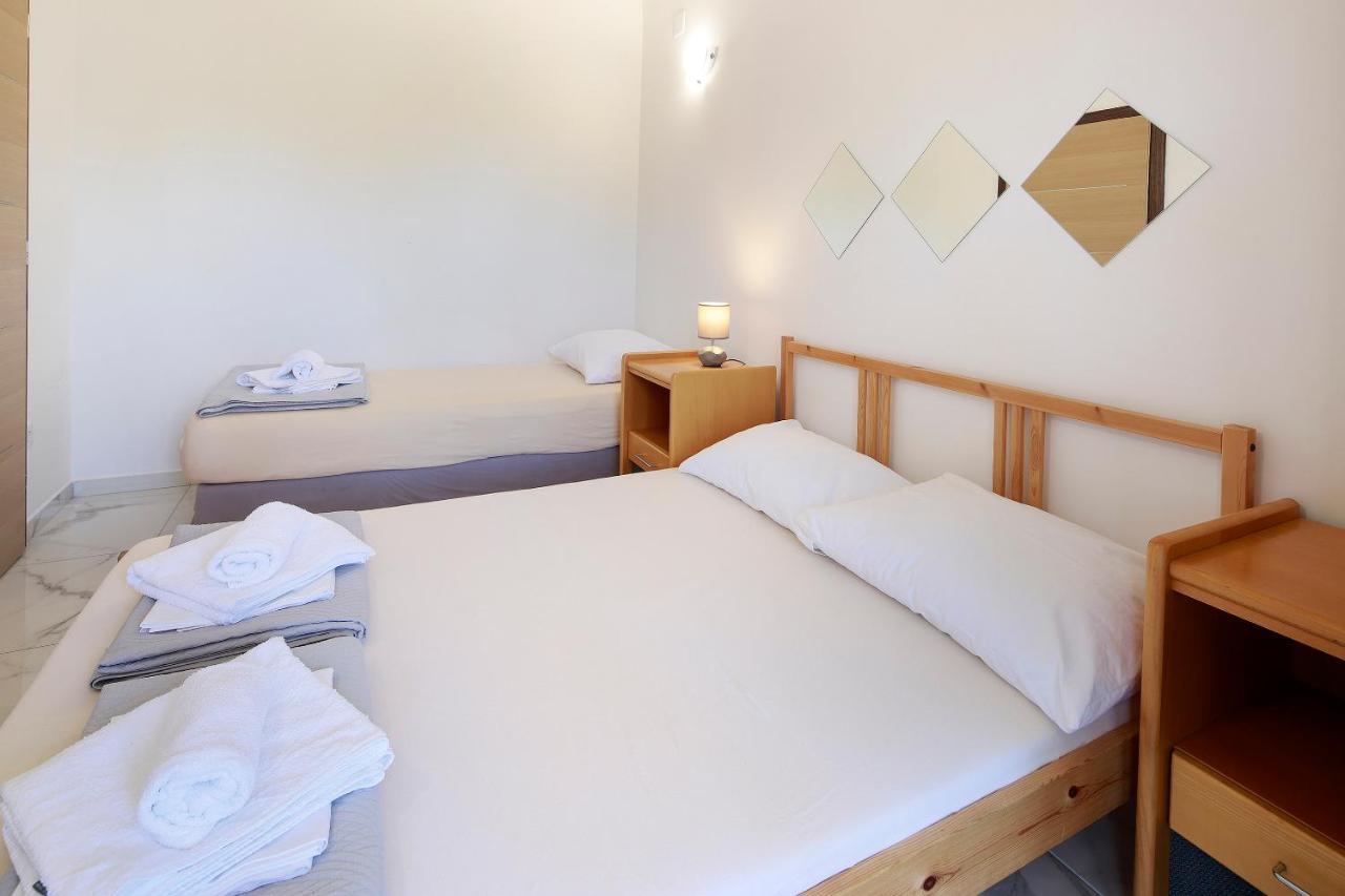 City Pool Apartments Novalja Zewnętrze zdjęcie